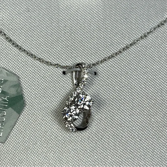 Intertwined My Friend / My Love sterling silver pendant with Swarowski Zirconia - Picture 2 of 9